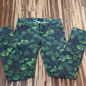 Kate Spade Saturday Green Tree Patterned Fabric